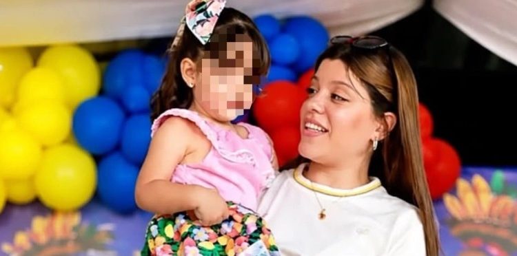 Mãe usa próprio corpo para proteger filha de 2 anos durante terremoto na Colômbia; as duas ficaram sete horas sob escombros