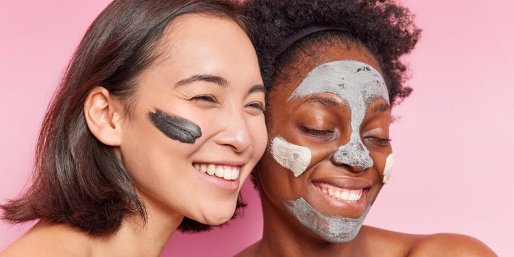 Marcas brasileiras traduzem filosofia coreana de skincare