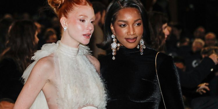 Marina Ruy Barbosa, Lázaro Ramos, Leandra Leal e mais: veja fotos do tapete vermelho da abertura do Festival de Gramado