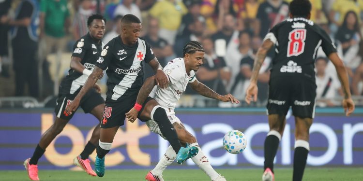 Mau futebol endêmico impõe debate sobre inversão do calendário do futebol brasileiro