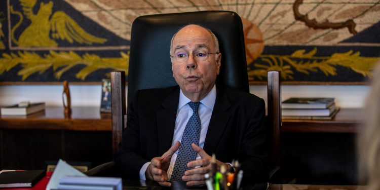 Mauro Vieira pede que Argentina pare agressões contra Brasil para normalizar relações