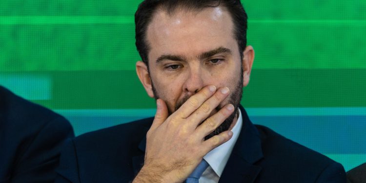Ministro da Fazenda participa de encontros com mercado financeiro nesta semana