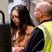 Mulher condenada à prisão perpétua por matar parentes com cogumelos venenosos tenta anular sentença na Austrália