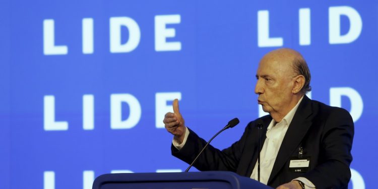 Não está claro que o próximo governo, seja qual for, fará controle sério das contas, diz Henrique Meirelles
