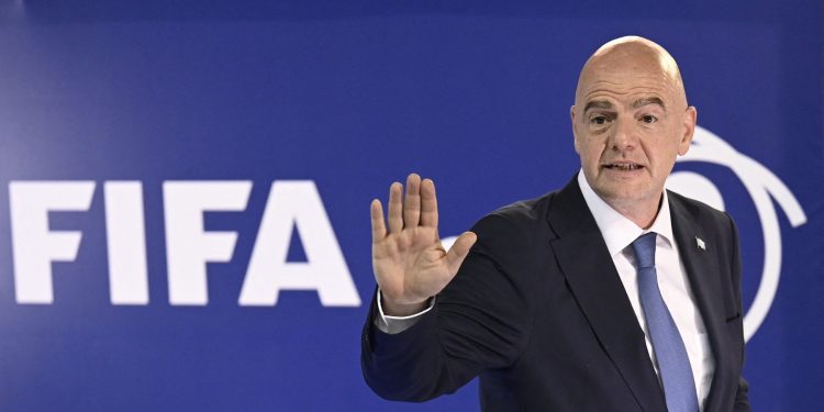 Noruega pede renúncia imediata de Infantino e amplia pressão sobre presidente da Fifa