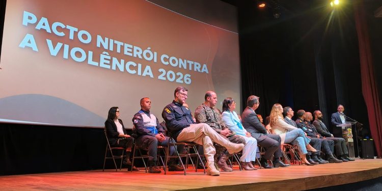 Novo pacto Niterói contra a violência: Rodrigo Neves prioriza combate à violência contra a mulher e no trânsito até 2030