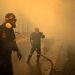 Número de mortos pelos incêndios na Grécia aumenta à medida que as chamas se alastram