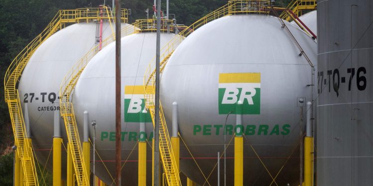O impacto do preço do petróleo e do aumento da produção na arrecadação do governo