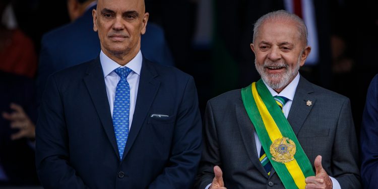 O nó que Alexandre de Moraes não conseguiu desatar na relação entre Lula e Alcolumbre