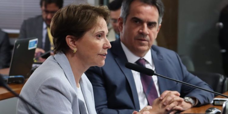 O número que levou Ciro Nogueira a rejeitar coligação com Flávio Bolsonaro