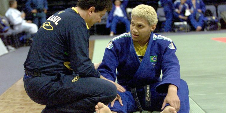 O que Edinanci, mulher forte, tem a dizer