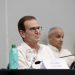 Paes ironiza Garotinho após decisão do TRE-RJ suspender repasses e propaganda eleitoral do rival: 'Palhaço do picadeiro'