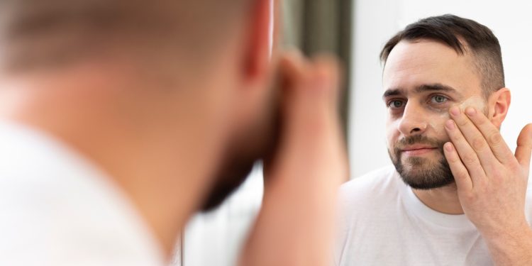 Por que cada vez mais homens estão falando sobre cuidados com a aparência