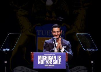 Progressista vence primária para o Senado dos EUA em Michigan e fortalece ala à esquerda do Partido Democrata