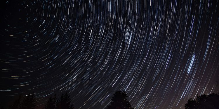 Próxima noite será a melhor para observar a chuva de meteoros Perseidas; entenda o fenômeno