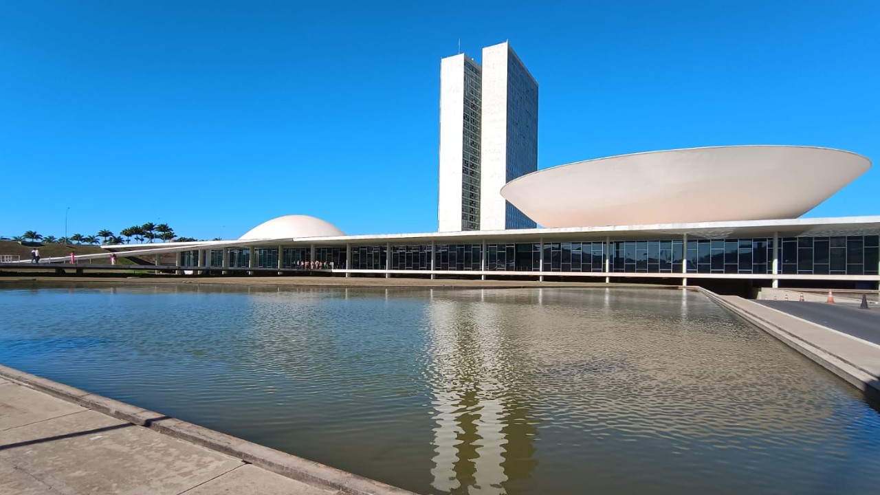 Quaest: pesquisa mostra disputa em empate técnico para o Senado do Rio; Benedita tem 10% contra 7% de Jordy e 6% de Crivella