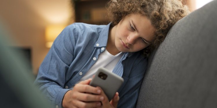 Quando um adolescente faz a 'escolha estúpida', seu cérebro está funcionando exatamente como foi projetado
