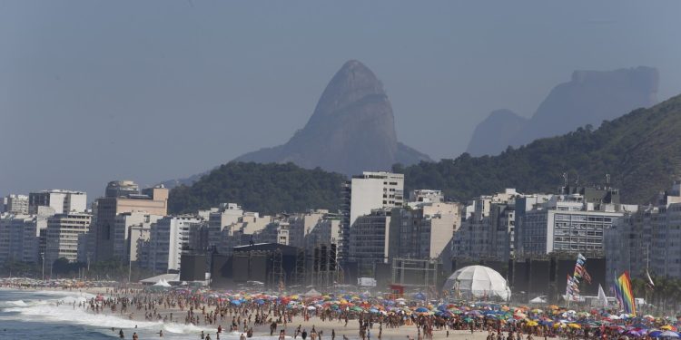 Quarta-feira será de tempo firme, com máxima prevista de 34ºC