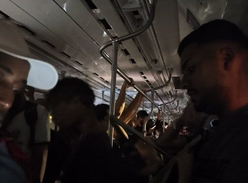 Queda de energia afeta circulação de todos os ramais de trens do Rio