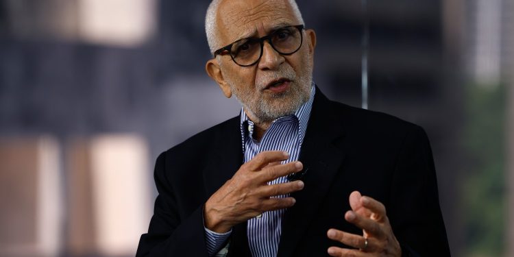 Retaliar os EUA não faz sentido do ponto de vista econômico, comercial nem eleitoral, diz Graça Lima, ex-negociador do Brasil