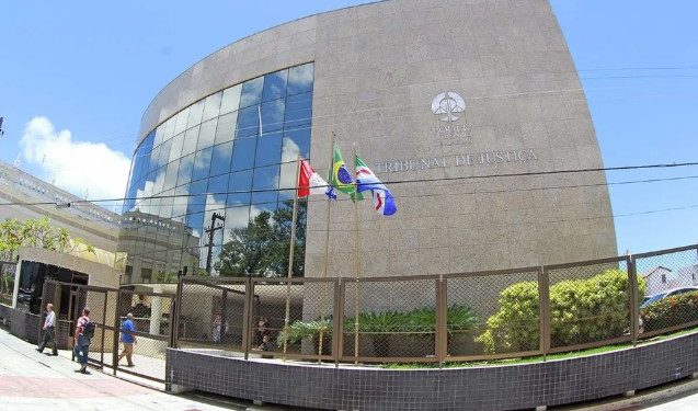 Réu por tentativas de homicídio compra casa em frente à de juiz do caso em Alagoas, e MP pede prisão