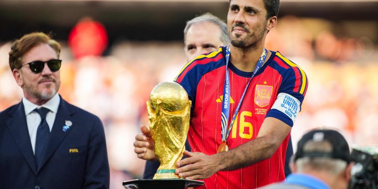 Rodri chega a acordo com Barcelona para quatro anos, mas valor ainda é problema para o City, diz jornal