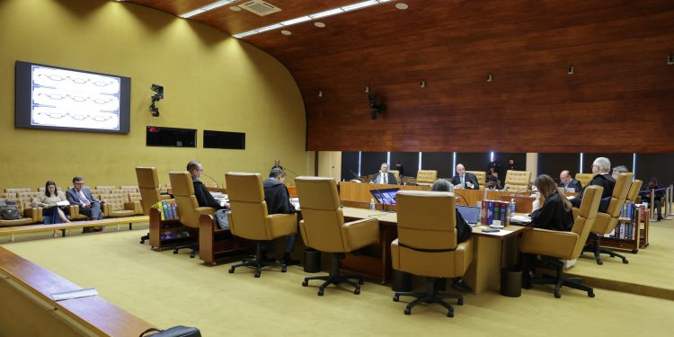 STF inicia julgamento de pedido para pagamento automático de perdas inflacionárias de planos econômicos; entenda