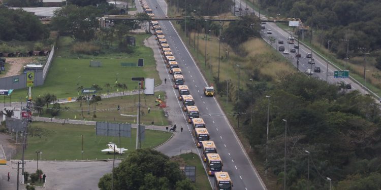 Santa Cruz terá dois novos viadutos e novas rotas para escapar dos engarrafamentos; Novo terminal de BRT chega a 70% das obras executadas