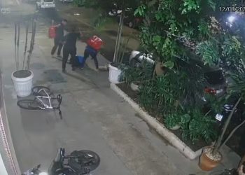 Segurança diz que colega 'achou graça' após espancar ciclista em Copacabana: 'você vai ficar rindo?'