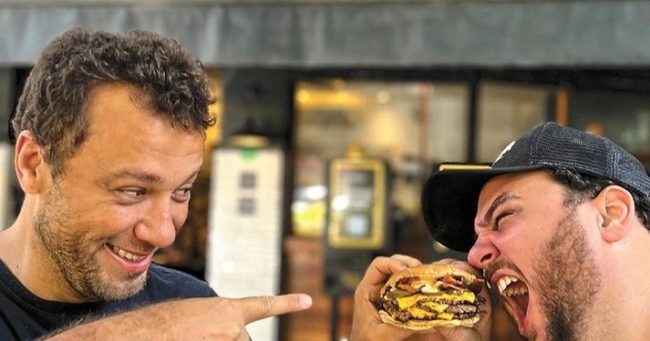 Sem salão e só com delivery: dark kitchens ganham espaço no Rio