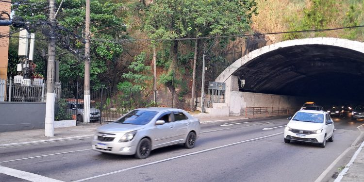 TCE suspende licitação de obras em túneis de Niterói