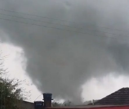 Tornado atinge o Rio Grande do Sul pela segunda semana seguida