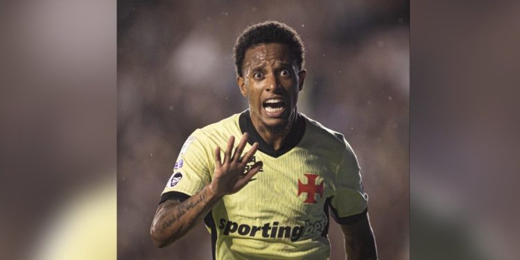 Vasco vence o Cruzeiro com autoridade e dorme fora da zona de rebaixamento do Brasileirão