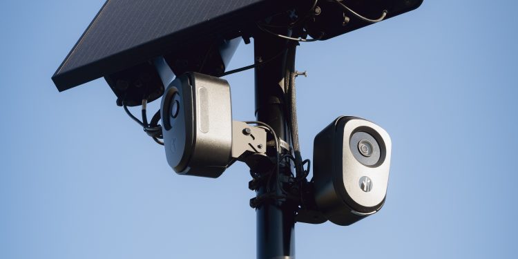 Vigilância à la Big Brother: 120 mil câmeras rastreiam carros nos EUA e provocam reação em defesa da privacidade