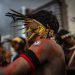Violência contra povos indígenas dispara com 258 assassinatos e mais de mil mortes de crianças em 2025, aponta relatório