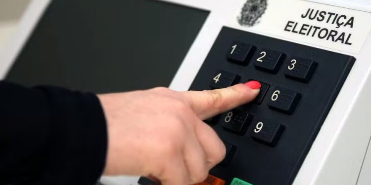 Voto em trânsito 2026: prazo para pedido termina nesta quinta, dia 20; saiba como solicitar