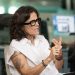 Zélia Duncan fala da relação com Jô Soares e revela que não consegue apagar o contato dele do celular: 'Capitão gay'