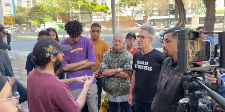 Zema critica regulamentação do trabalho por app sugerida pelo governo e defende negociação entre entregadores e empresas