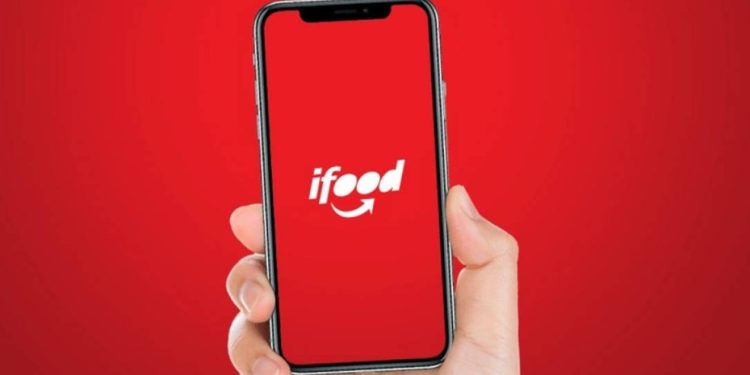 iFood e Caixa fecham parceria para facilitar acesso de entregadores a crédito para compra de motos e bike elétrica