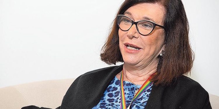 ‘Temos que continuar a explorar a área para saber quanto óleo tem lá’, diz Magda sobre indício de petróleo na bacia da Foz do Amazonas