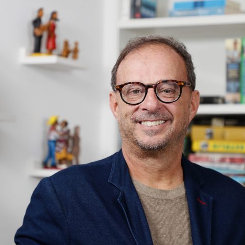 'Heróis por acaso': Octavio Guedes lança livro que remonta história de personagens improváveis que mudaram os rumos do Brasil