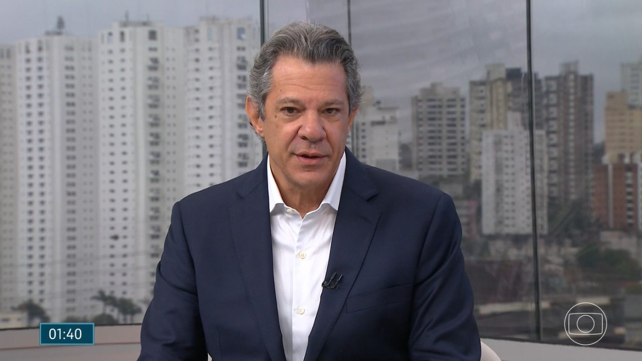 'Política está muito difícil para todo mundo', diz Haddad em entrevista ao SP1