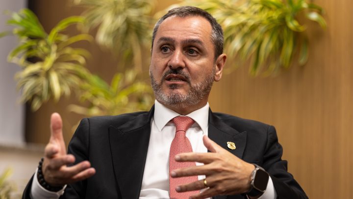AGU é quem prestará informações sobre Andrei Rodrigues a Fachin