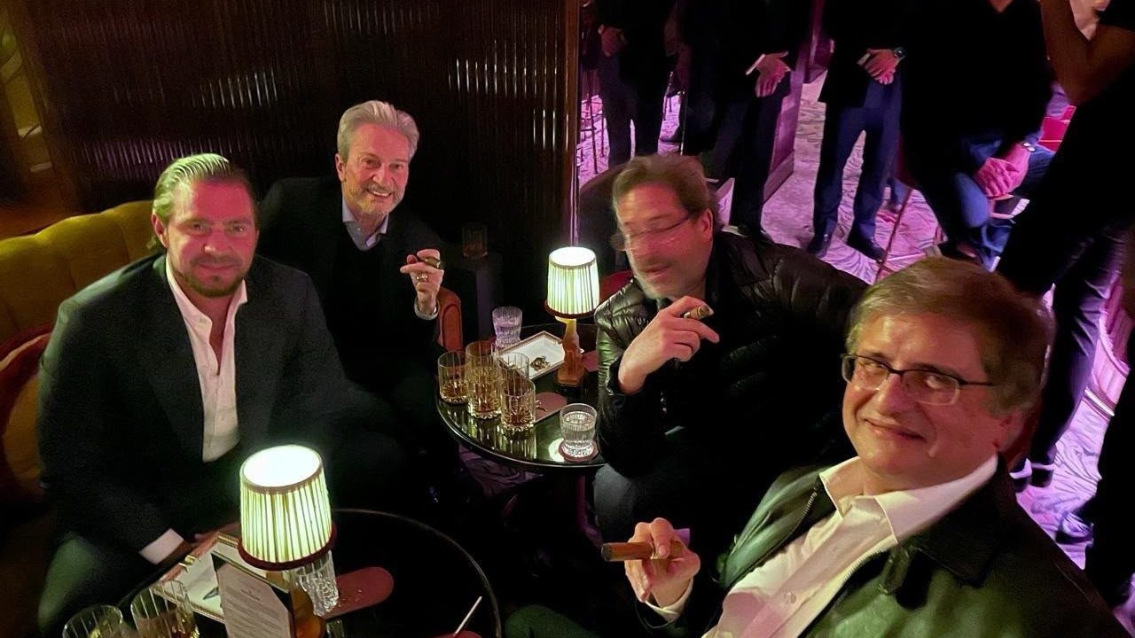Advogado do Master encaminhou foto de Gonet com Vorcaro fumando charuto em Londres