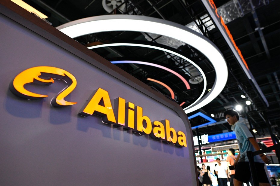 Alibaba lança chip de IA mais potente da China para competir com Nvidia