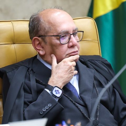 Ao assumir lado na guerra do STF, Gilmar rebaixa papel de decano