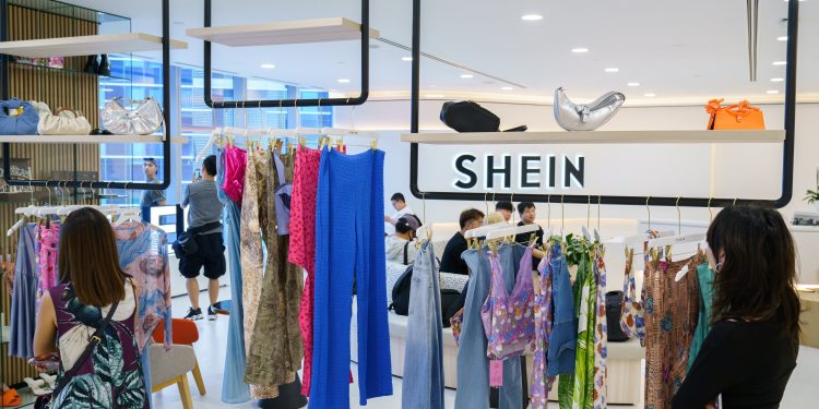 Ao estrear hoje na Bolsa, Shein se reinventa como 'a infraestrutura global' da indústria da moda