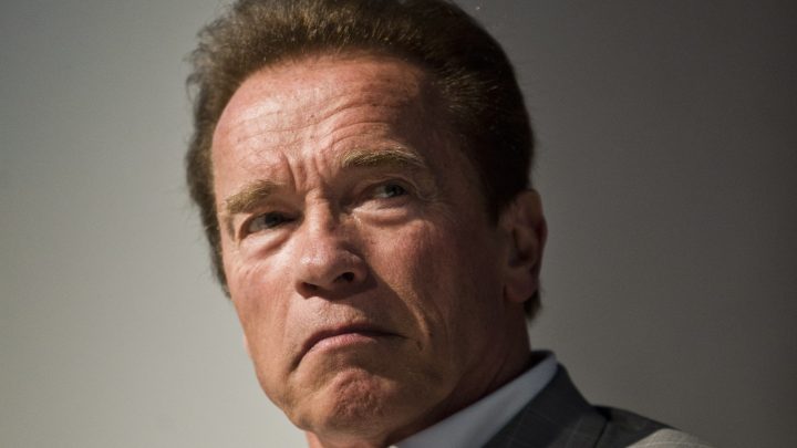 Arnold Schwarzenegger tem julgamento marcado para outubro em caso de acidente que deixou lesão cerebral permanente em vítima
