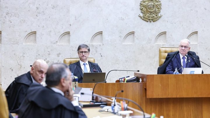 Associação de Procuradores adota cautela sobre crise após 'reunião de emergência'