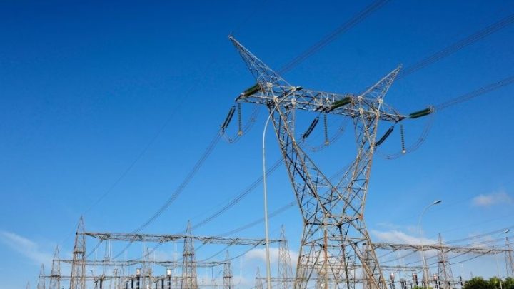 Aumento na conta de luz reforça viabilidade da energia solar